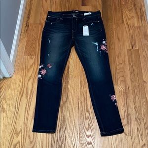 NWT floral embroidered Express jeans size10